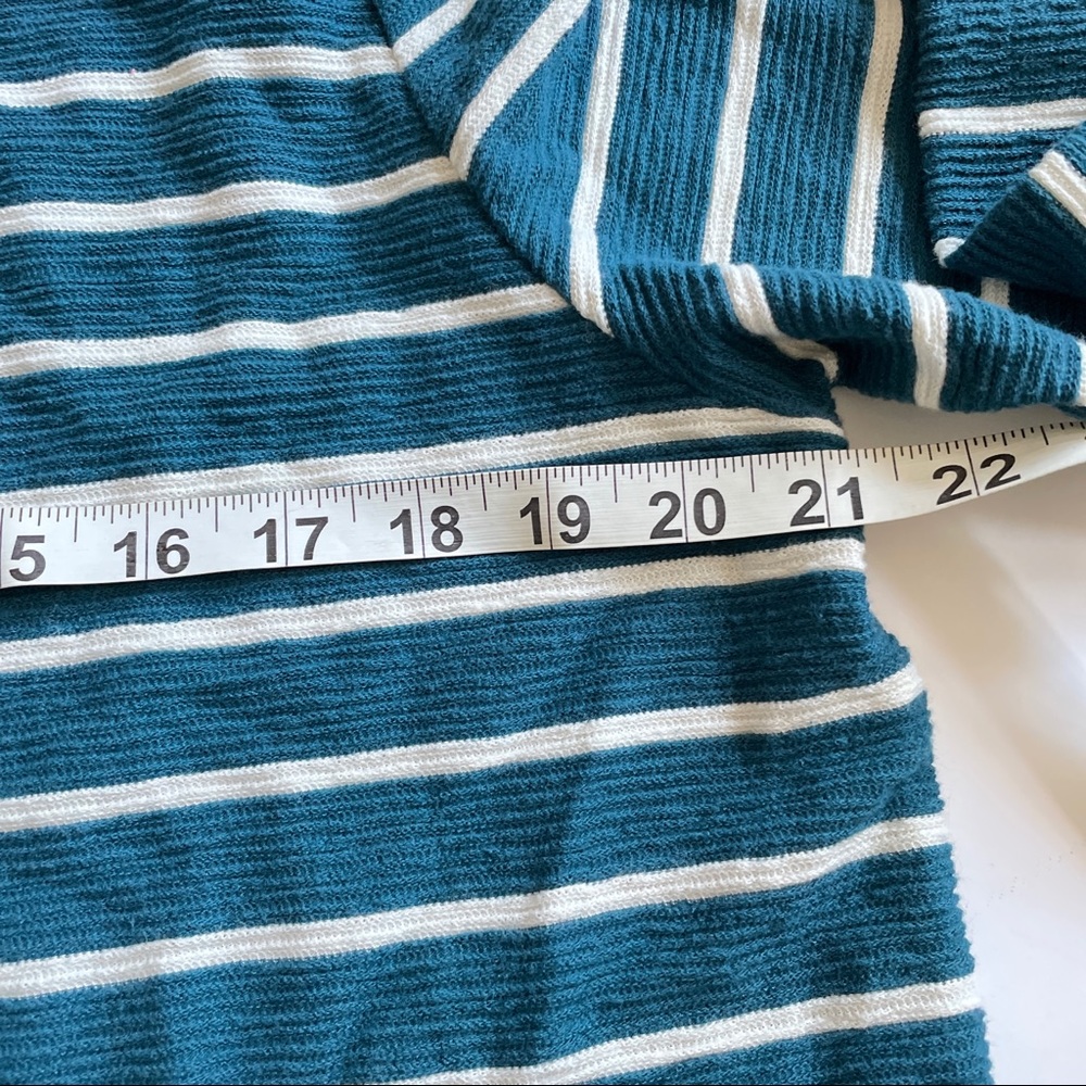 Talbots Sweater - Picture 7 of 7